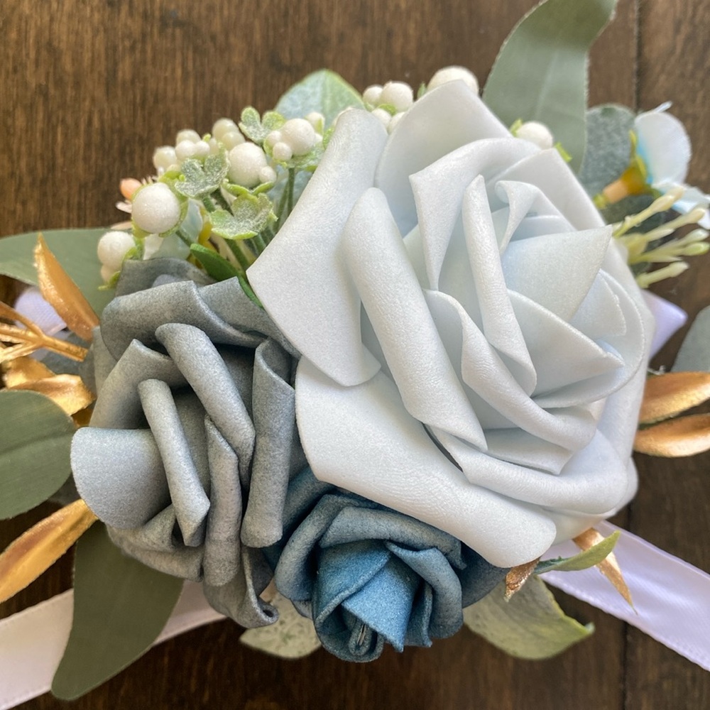 Floral Wrist Corsage Wristlet